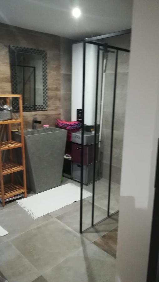 Maryse Hotel Douvrin Room photo